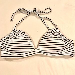 Victoria’s Secret Swimsuit Top Bikini